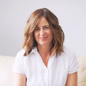 Profile Picture of Lisa | Alphabet Phonics Activities Homeschool Preschool Reading (@Lisa_Adele) on Pinterest