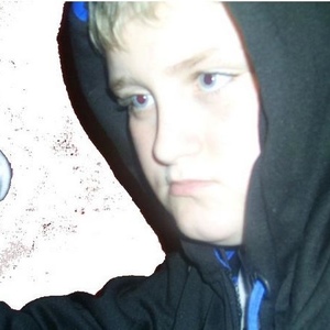 Profile Picture of Aaron Coventry (@mcblissuk) on Myspace