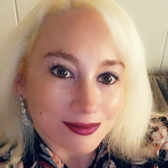 Profile Picture of Antonia Maffie-smith (@racergl74) on Poshmark