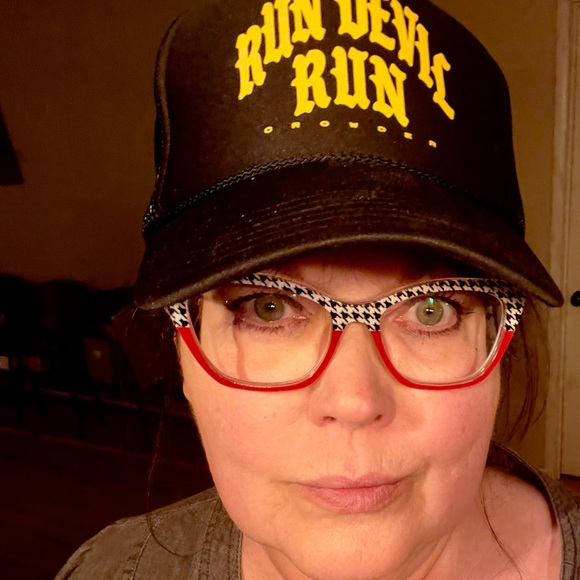 Profile Picture of Laura Zick-mauzy (@2993) on Poshmark