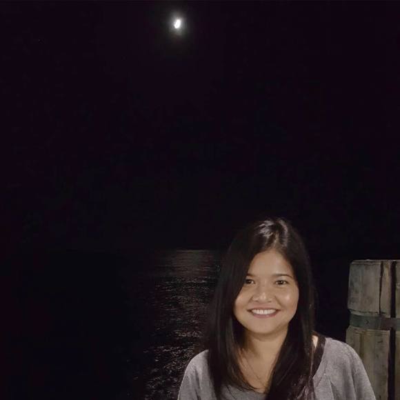 Profile Picture of Sumyat Khaing (@sumkhaing) on Poshmark