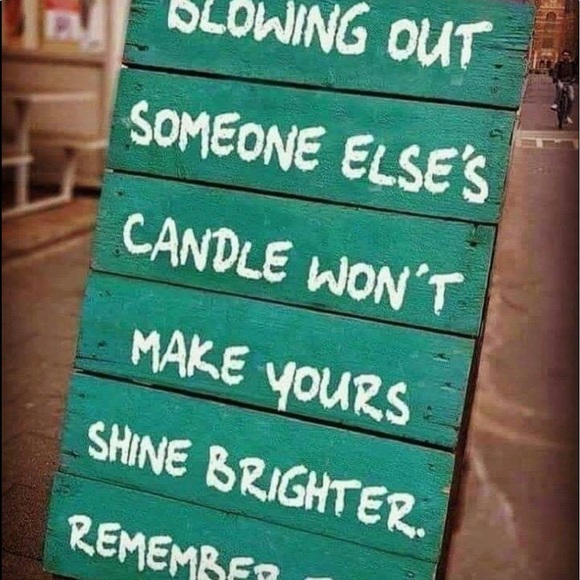 Simone Green - Poshmark Profile Picture of Simone Green (@simonegreen7) on Poshmark