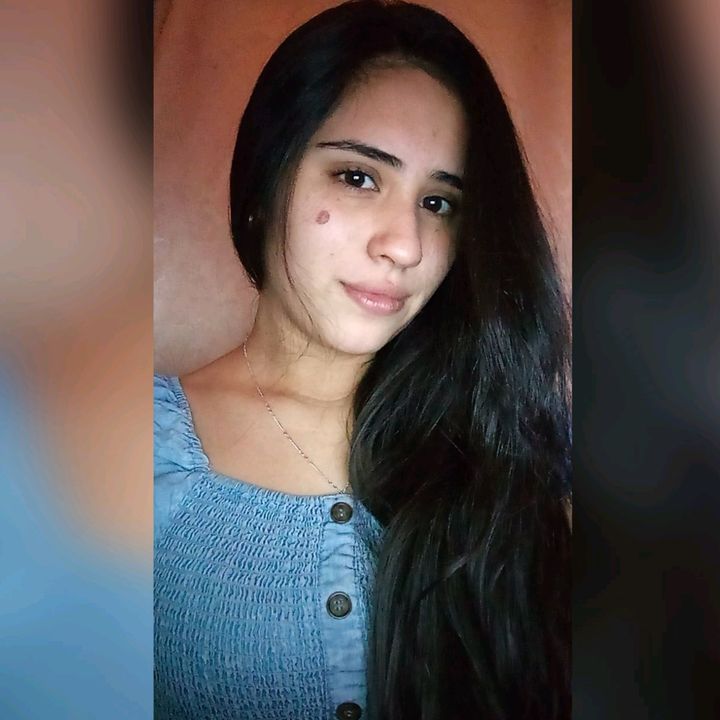 Daniela Quesada - Tiktok Profile Picture of Daniela Quesada (@da_quesada18) on Tiktok