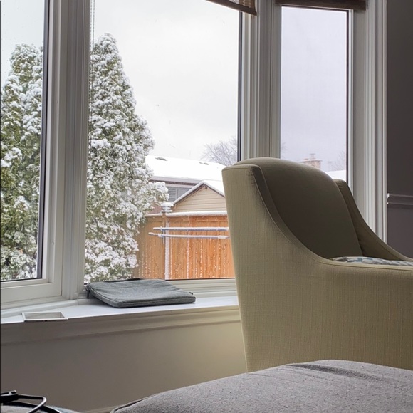 Profile Picture of Haley Esau (@he18ny) on Poshmark