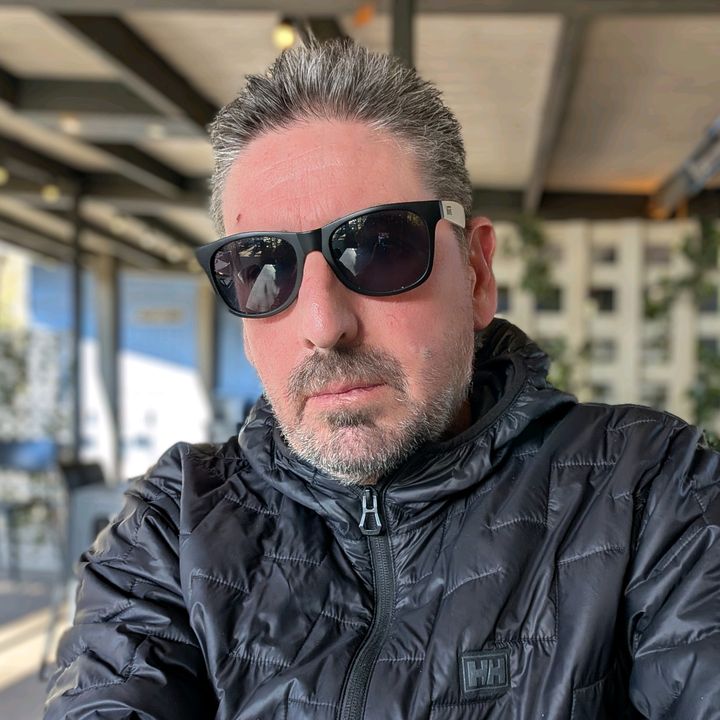 Profile Picture of paul hacche (@papermache1) on Tiktok