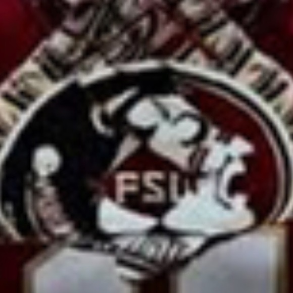 Profile Picture of Chris Thornton (@bigtomb55) on Poshmark