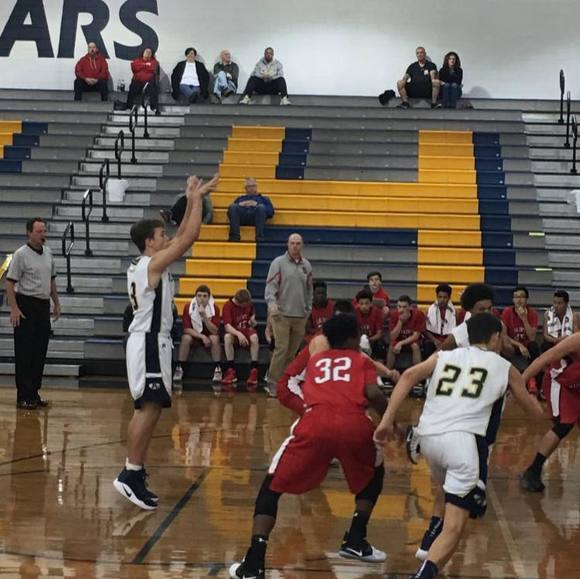 Profile Picture of Nathan Sweet (@nathansweet16) on Poshmark