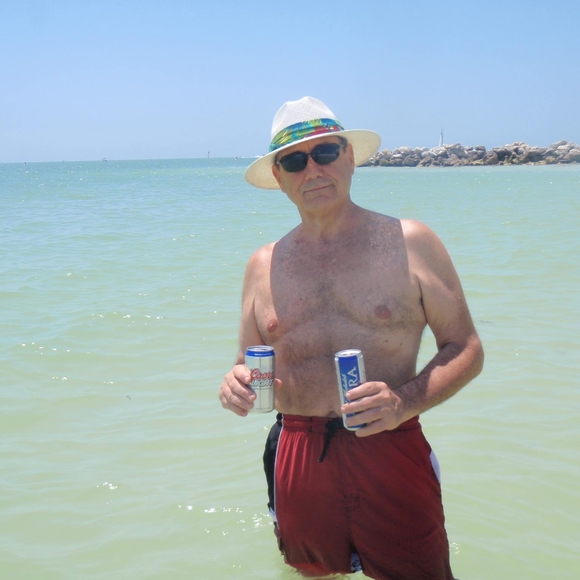 Profile Picture of Gary Fusick (@garyfusick) on Poshmark