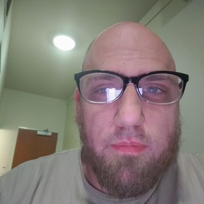 Profile Picture of Cori Thomas (@coriThomas6) on Twitter