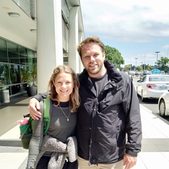 Profile Picture of Victoria Alogna (@valogna) on Poshmark