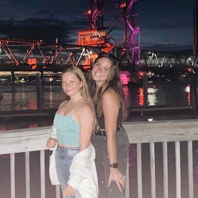 Profile Picture of Meredith Gibsonon Twitter