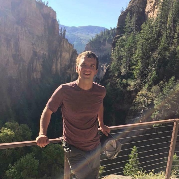 Profile Picture of Travis Tolley (@tttolley87) on Poshmark