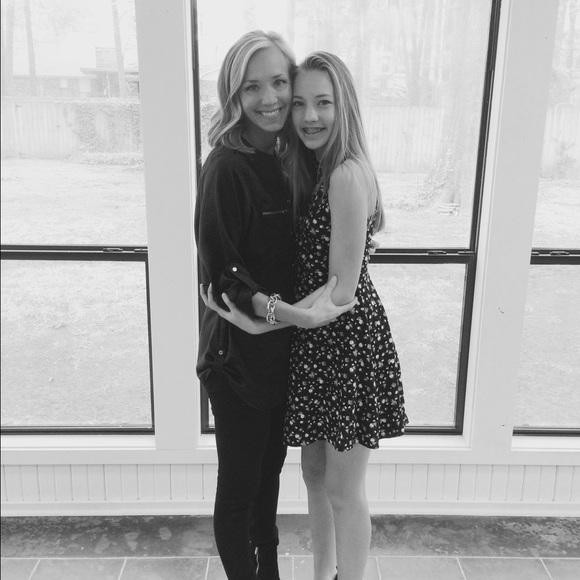 Profile Picture of Logan Wilson (@loog7) on Poshmark