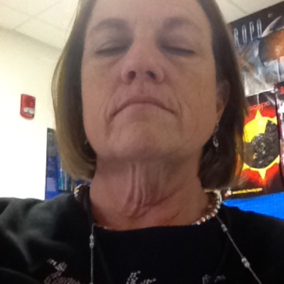 Profile Picture of Carol Scott (@carol4142) on Poshmark