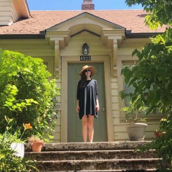 Profile Picture of Kiah Frohnauer (@kiahnauer) on Poshmark
