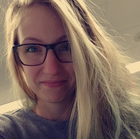 Profile Picture of Jessica Gabala (@jessica_gabala) on Poshmark