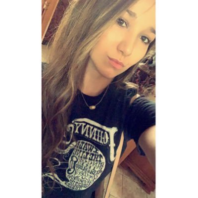 Profile Picture of Haley (@HaleyHardy8) on Twitter