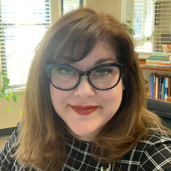 Profile Picture of Jen Kukis (@jendegen) on Poshmark