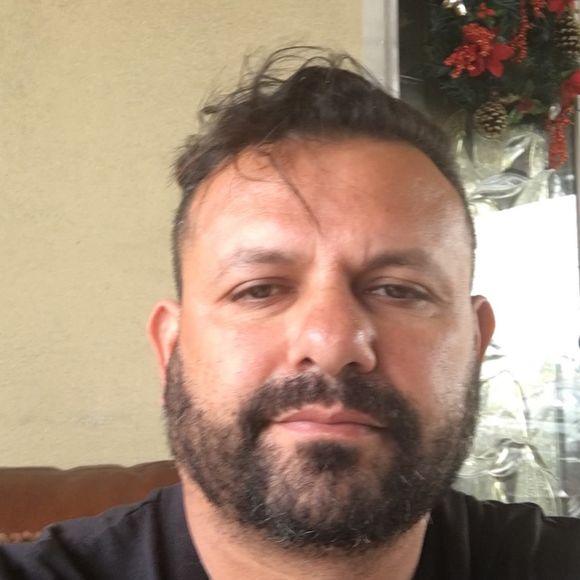 Profile Picture of Fabiano Almeida (@fabianoalmeida) on Poshmark