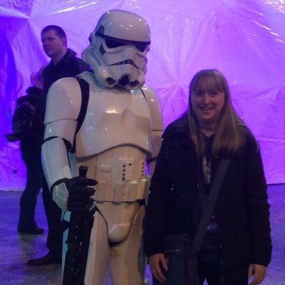 Profile Picture of Lynne McGillivray (@javert95) on Twitter