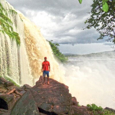 Profile Picture of Alejandro Valladares (@alevalladares) on Twitter