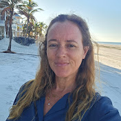 Profile Picture of Casey Hearne (@Sunshiney14U) on Youtube