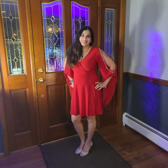 Profile Picture of Saralynne Mcgrogan (@saralynne85) on Poshmark