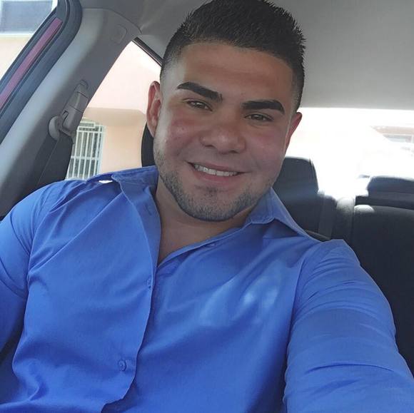 Profile Picture of David Alvarez (@davidalvarez03) on Poshmark