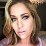 Profile Picture of Mary Beth Holland (@marybeth.holland) on Instagram