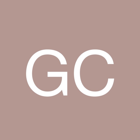 Profile Picture of Grace Crivellone (@gracecrivellone) on Poshmark