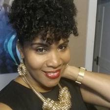 Profile Picture of Jacqueline Hale (@JackieHale76) on Twitter