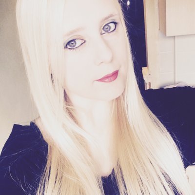 Profile Picture of Kara Hook (@EloweiAlexandro) on Twitter