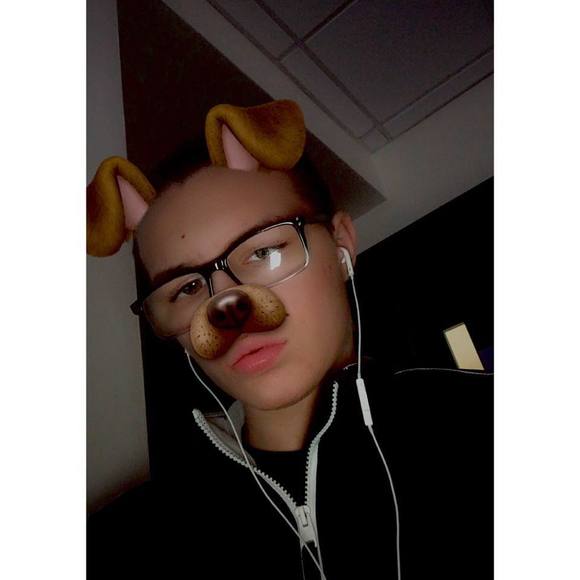 Profile Picture of Isaiah Duncan (@gay11) on Poshmark