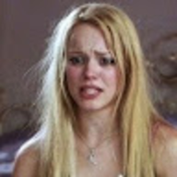 Profile Picture of Yasmin Caetano (@2027caetanoy) on Poshmark