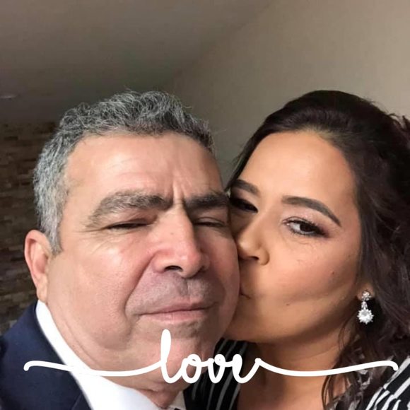 Profile Picture of Eunice E edimilson santos (@eunice_756) on Poshmark