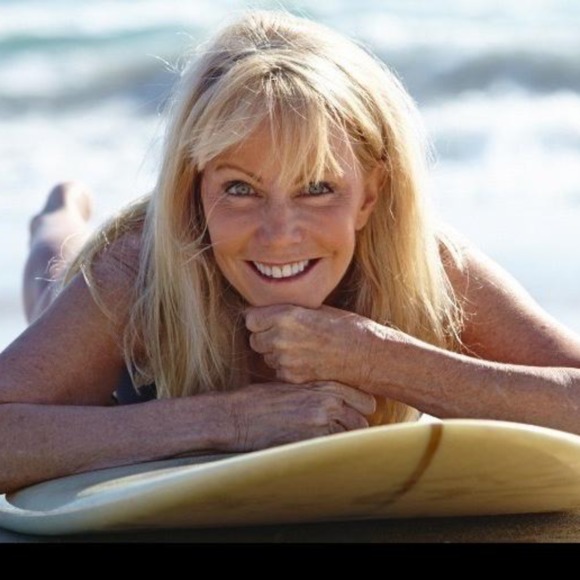 Profile Picture of Meg Sullivan (@surfbunny12) on Poshmark