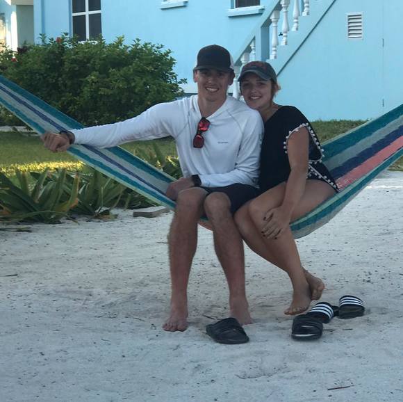 Profile Picture of Peyton Renning (@prenning8) on Poshmark