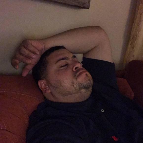 Profile Picture of Greg Fuentes (@str8hitz52) on Poshmark