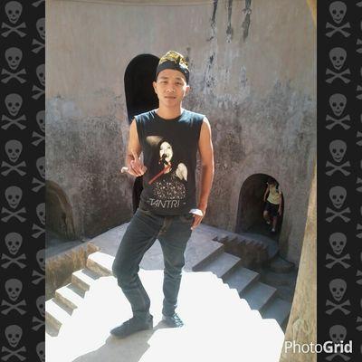 Profile Picture of Sipit Rock 'N Love (@sipit_jogist) on Twitter