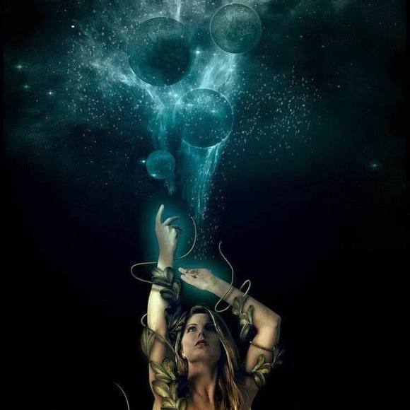 Profile Picture of Jamie Whitelaw (@jwhitelaw) on Poshmark