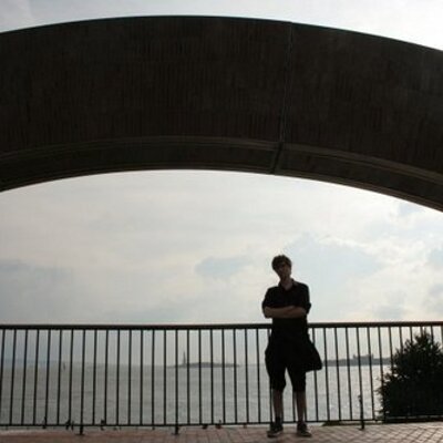 Profile Picture of Jeremy Strub (@jeremy_strub) on Twitter