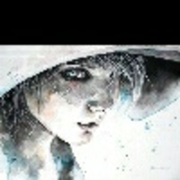 Profile Picture of Kara Macbeth (@ladyluna67) on Poshmark