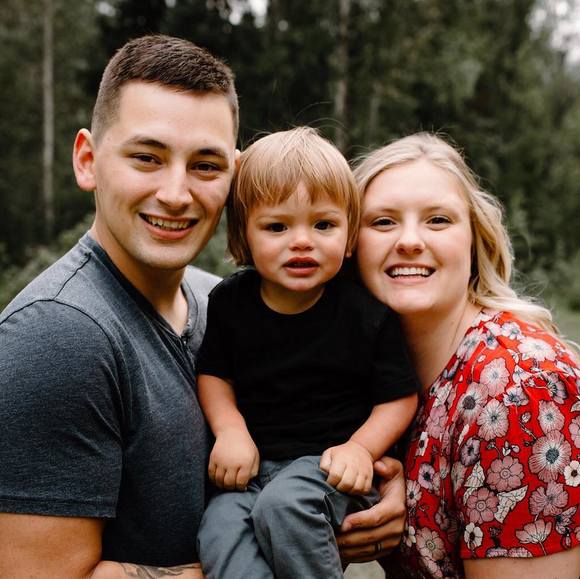 Profile Picture of Brooke Lerum (@swansonbrooke85) on Poshmark