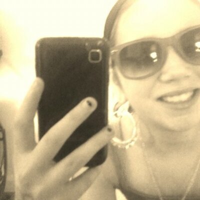 Profile Picture of ⓙⓐⓢⓜⓘⓝⓔ⇦⇦⇦ (@AndySixxsGirl23) on Twitter