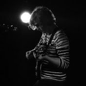 Profile Picture of Alex Aitken (@alexxaitken) on Youtube