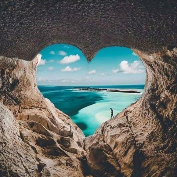 Profile Picture of Monica Pierrejean (@mpierrejean) on Poshmark