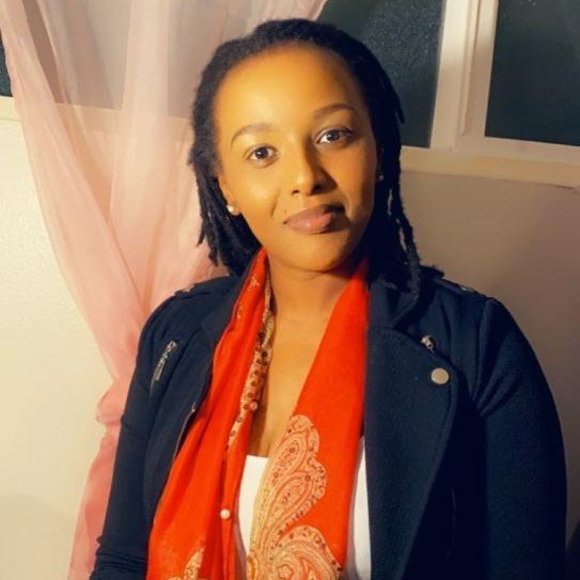Profile Picture of Kui Njunge (@hildanjunge) on Poshmark