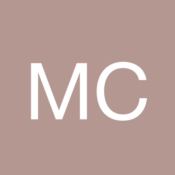 Profile Picture of Maureen Corrigan (@mcorrigan) on Poshmark