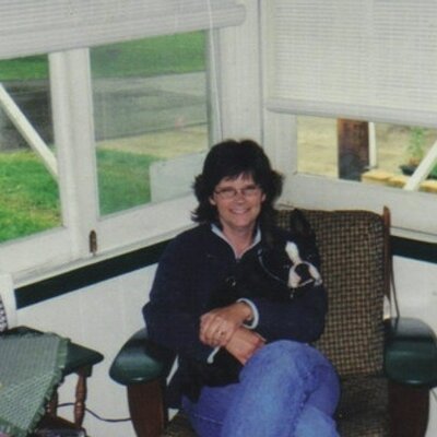 Profile Picture of Beth Sweigart (@bswig) on Twitter