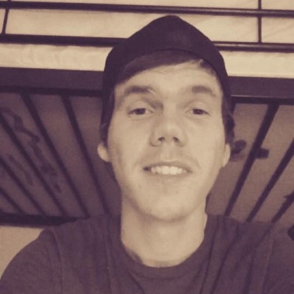 Profile Picture of Patrick Curry (@patrocks23) on Poshmark